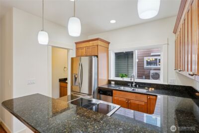 2814 E Spring Street , Seattle, WA 98122 - Photo 12