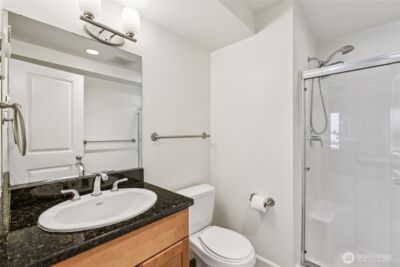 2814 E Spring Street , Seattle, WA 98122 - Photo 20