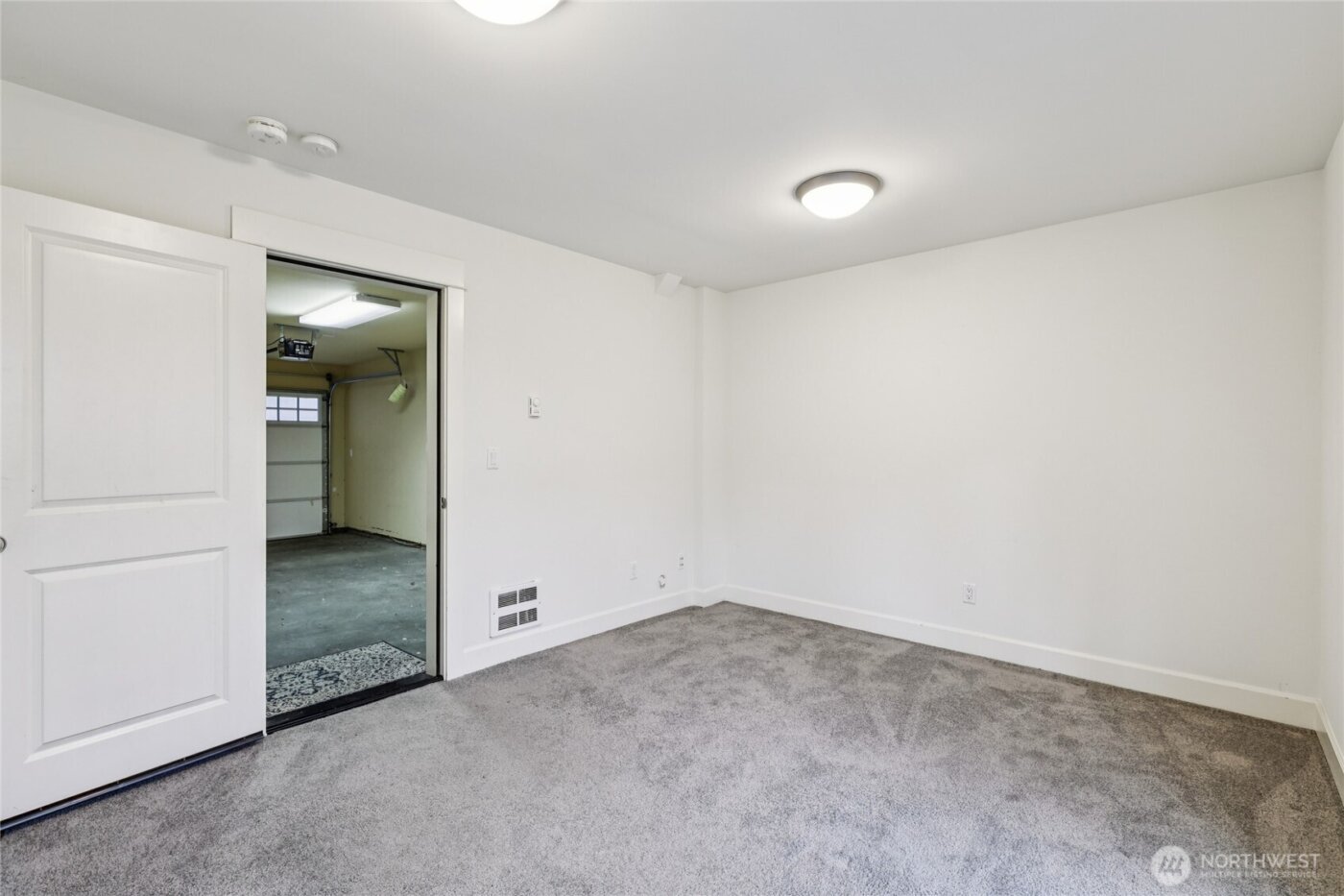 2814 E Spring Street , Seattle, WA 98122