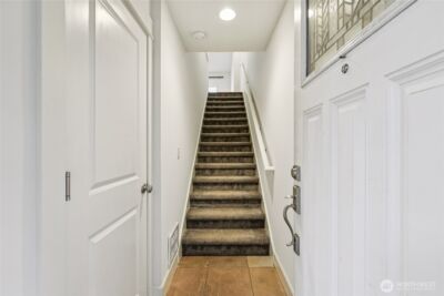 2814 E Spring Street , Seattle, WA 98122 - Photo 3