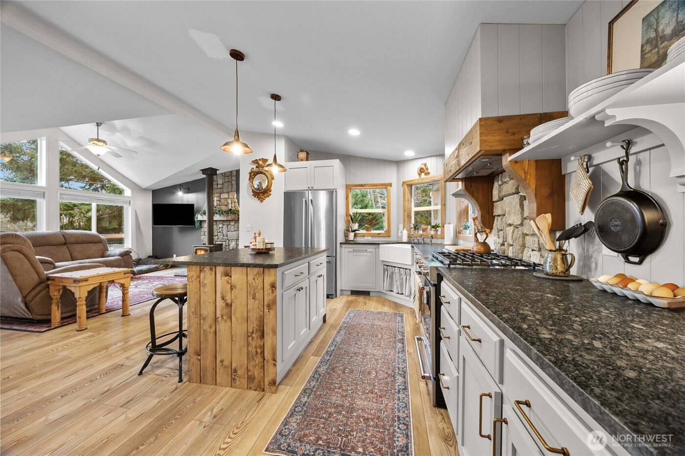 185 Wilderness Drive , Randle, WA 98377