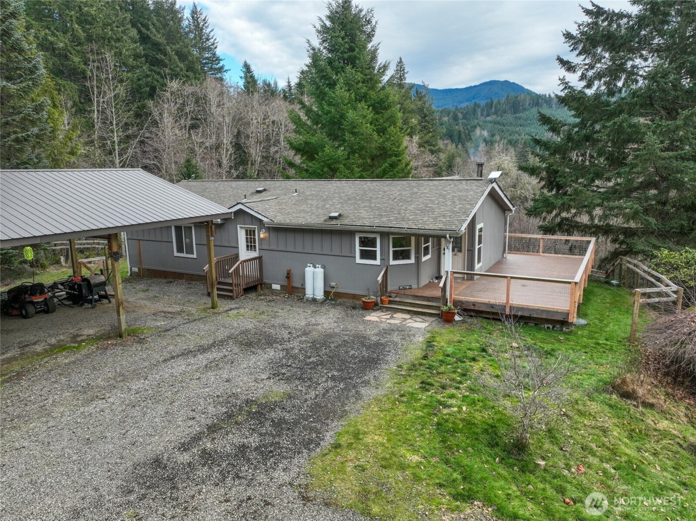 185 Wilderness Drive , Randle, WA 98377