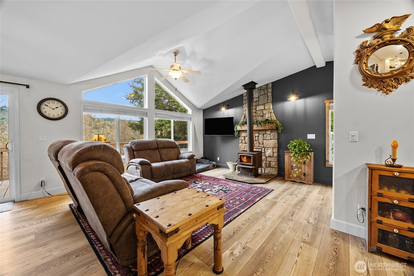 185 Wilderness Drive , Randle, WA 98377