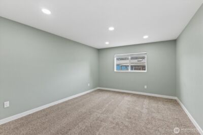 330 V Street SE, Auburn, WA 98002 - Photo 14