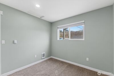 330 V Street SE, Auburn, WA 98002 - Photo 16