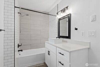 330 V Street SE, Auburn, WA 98002 - Photo 18