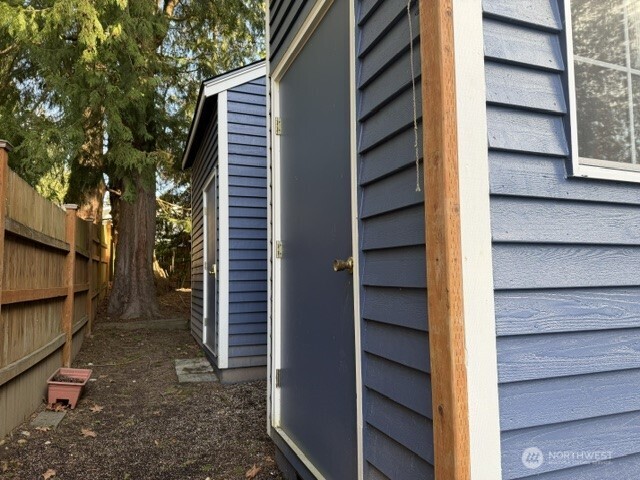 11414 107 Place NE, Kirkland, WA 98033