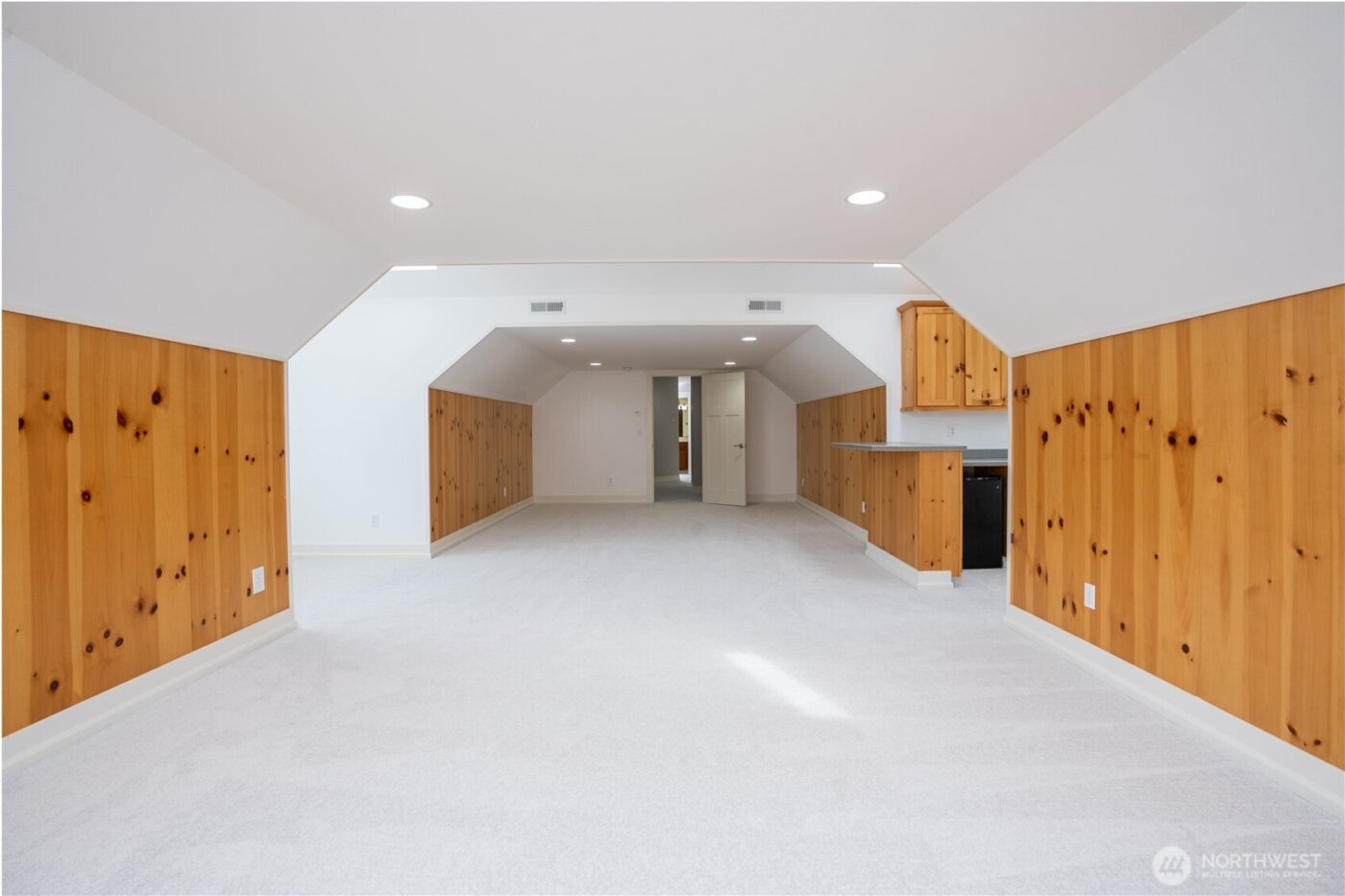 9416 72nd Avenue NW, Gig Harbor, WA 98332