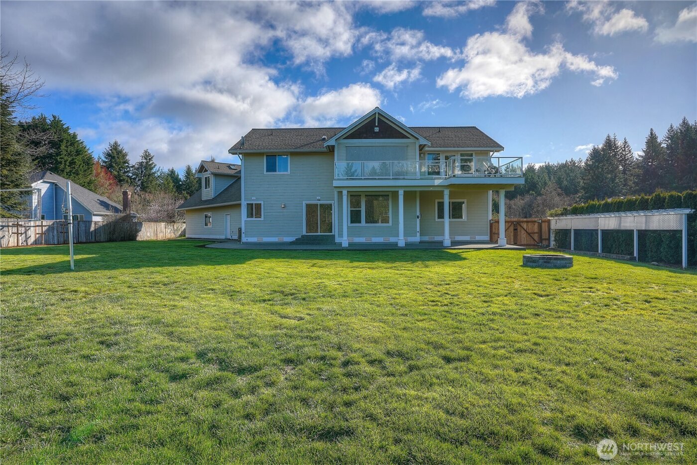 9416 72nd Avenue NW, Gig Harbor, WA 98332