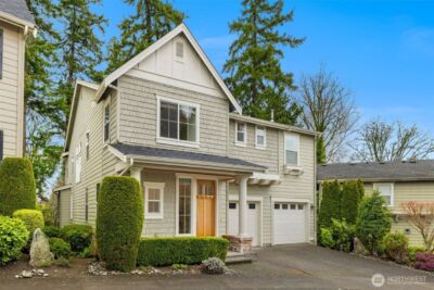 1717 100th Avenue NE, Bellevue, WA 98004 - Photo 2