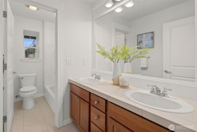1717 100th Avenue NE, Bellevue, WA 98004 - Photo 30