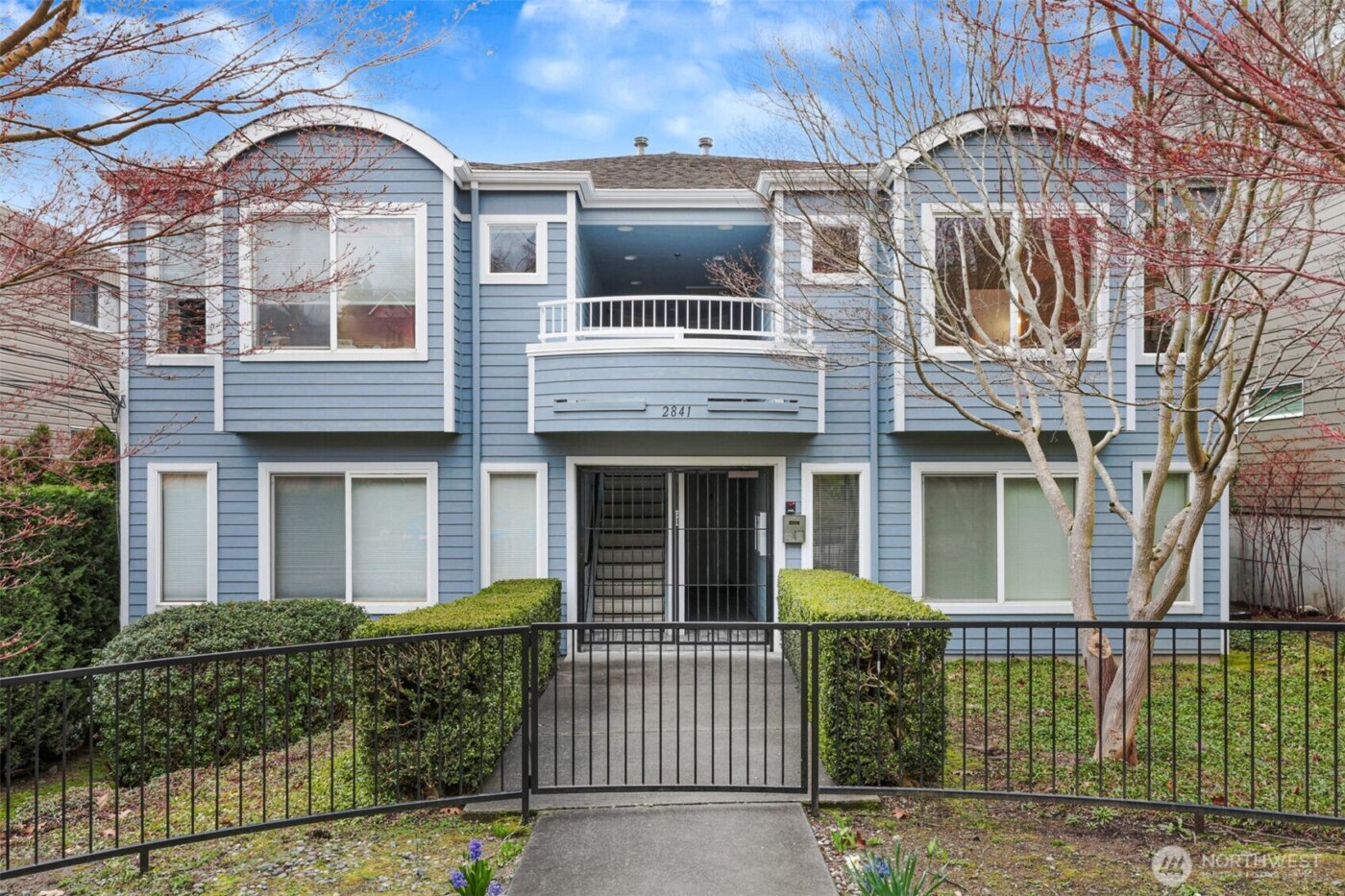 2841 14th Avenue W #202, Seattle, WA 98119