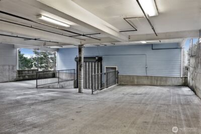 2841 14th Avenue W #202, Seattle, WA 98119 - Photo 22