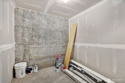 2841 14th Avenue W #202, Seattle, WA 98119 - Photo 24