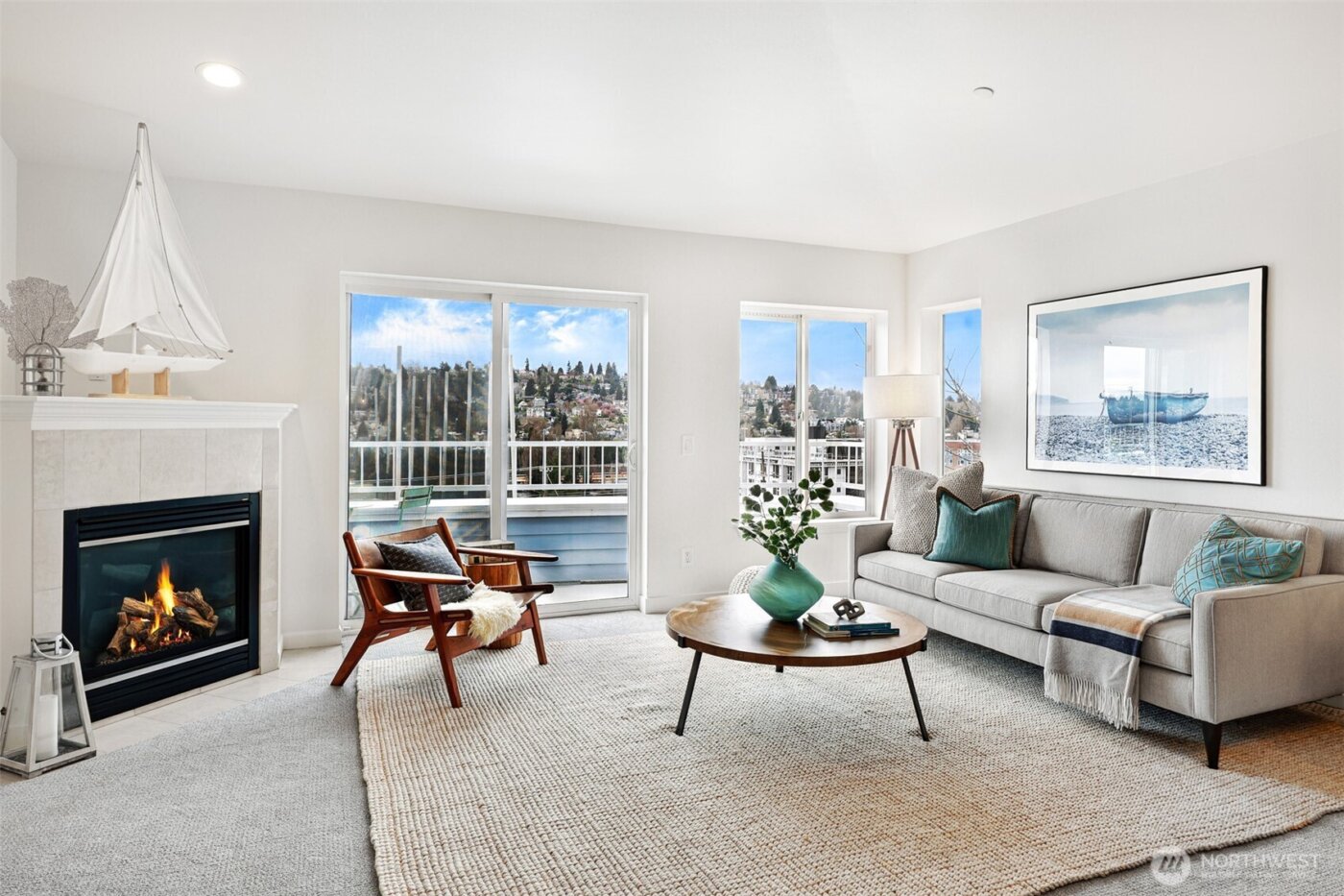 2841 14th Avenue W #202, Seattle, WA 98119