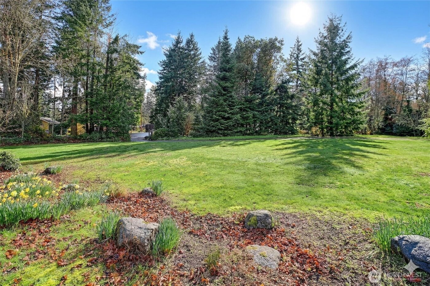 2165 Lowell Point Road , Camano Island, WA 98282