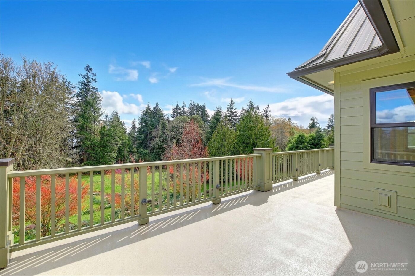 2165 Lowell Point Road , Camano Island, WA 98282