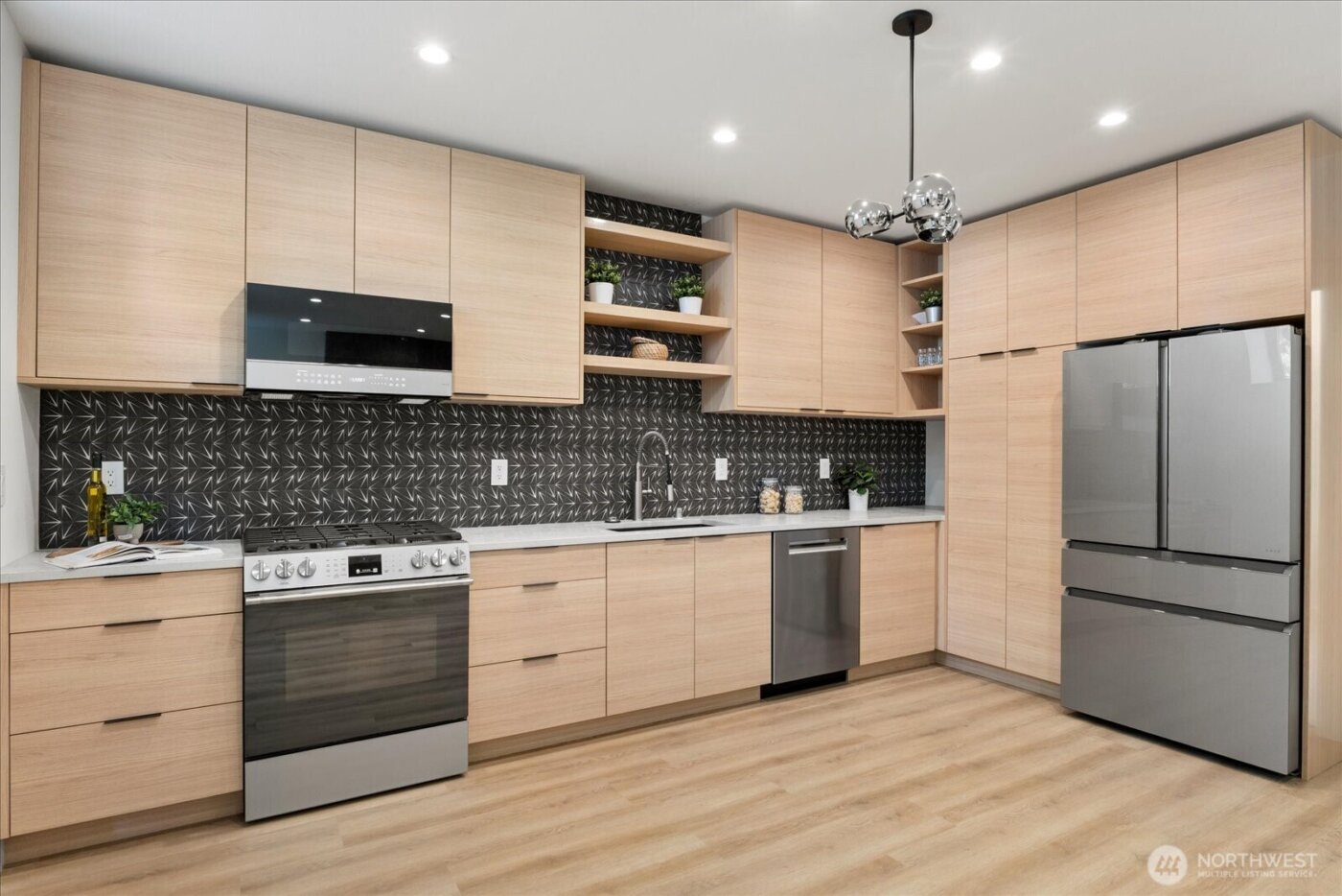 128 24th Avenue , Seattle, WA 98122