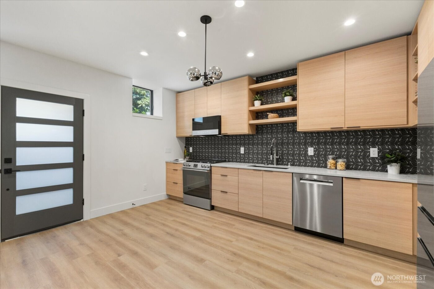 128 24th Avenue , Seattle, WA 98122