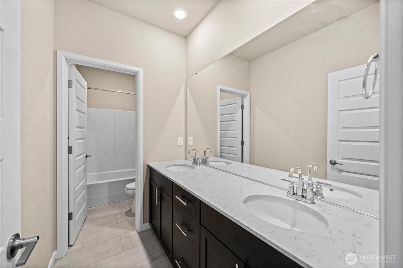 32709 Ash Avenue SE, Black Diamond, WA 98010