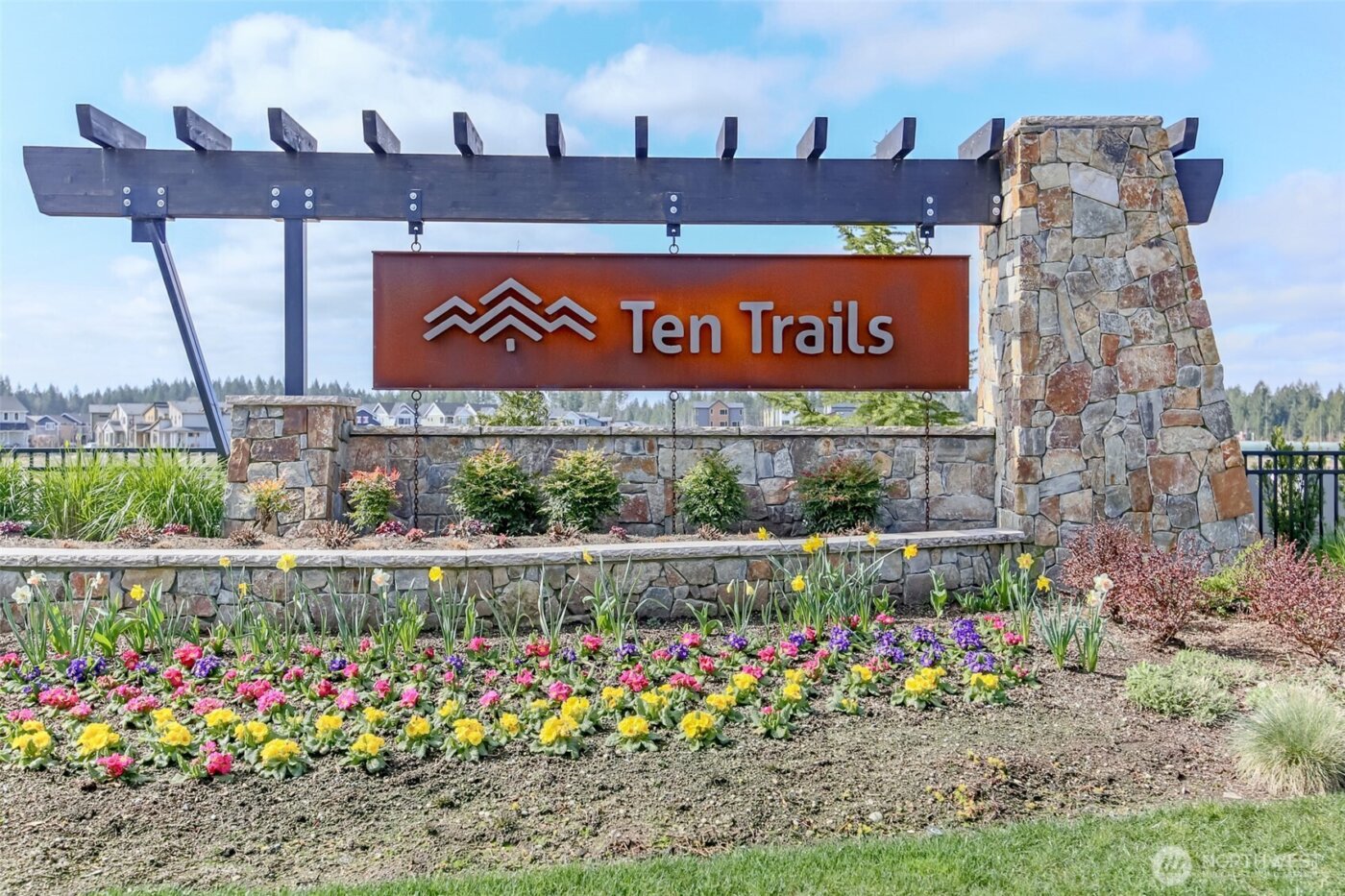 32709 Ash Avenue SE, Black Diamond, WA 98010