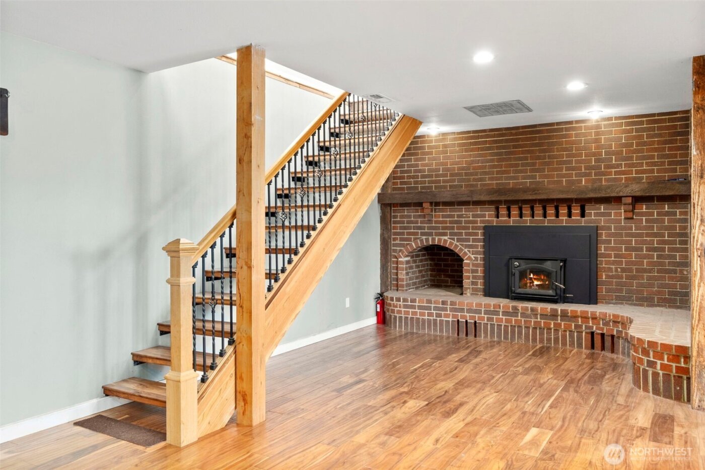 8036 Ellison Loop NW, Olympia, WA 98502