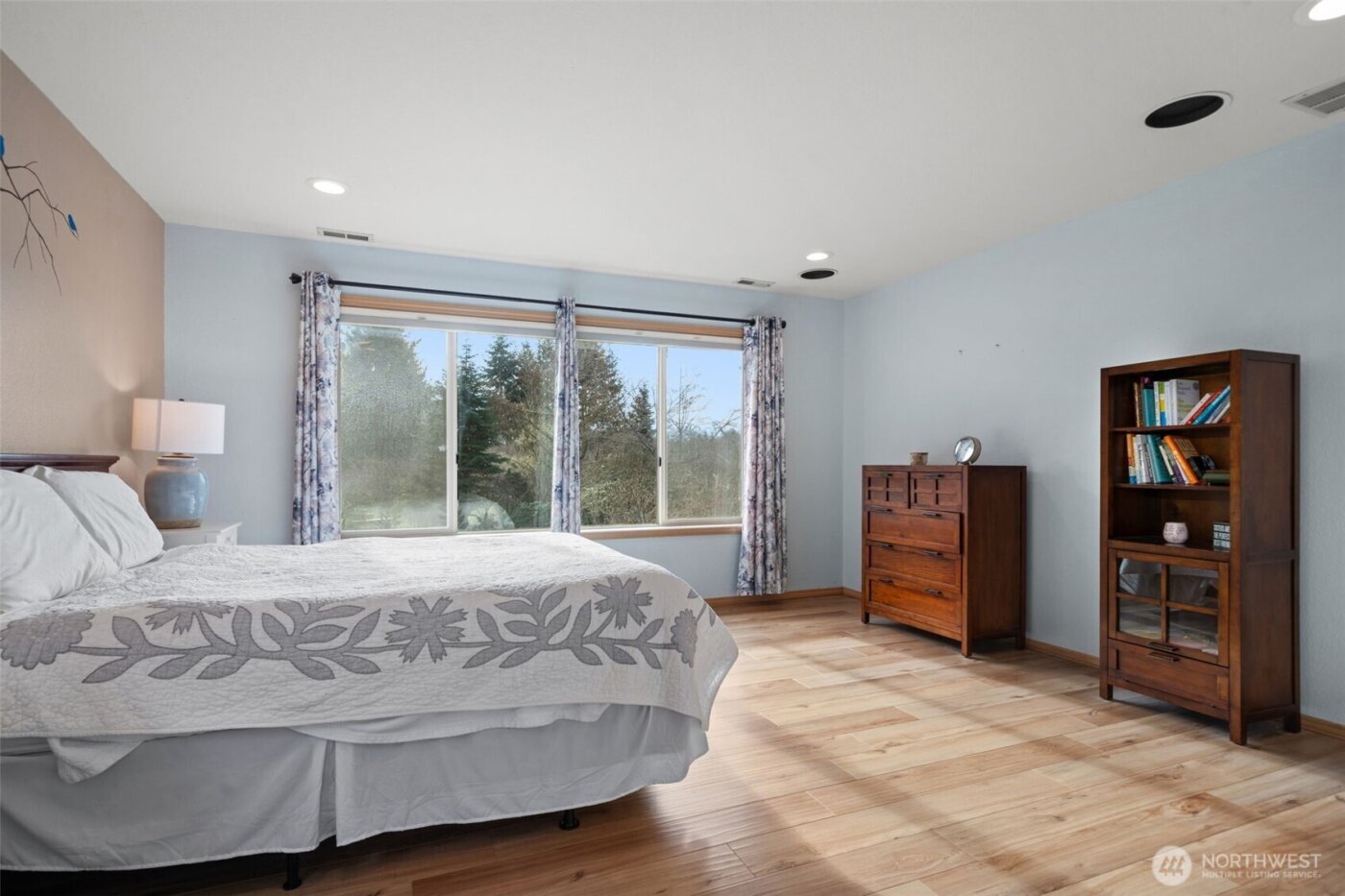 520 Grandview Drive , Sequim, WA 98382