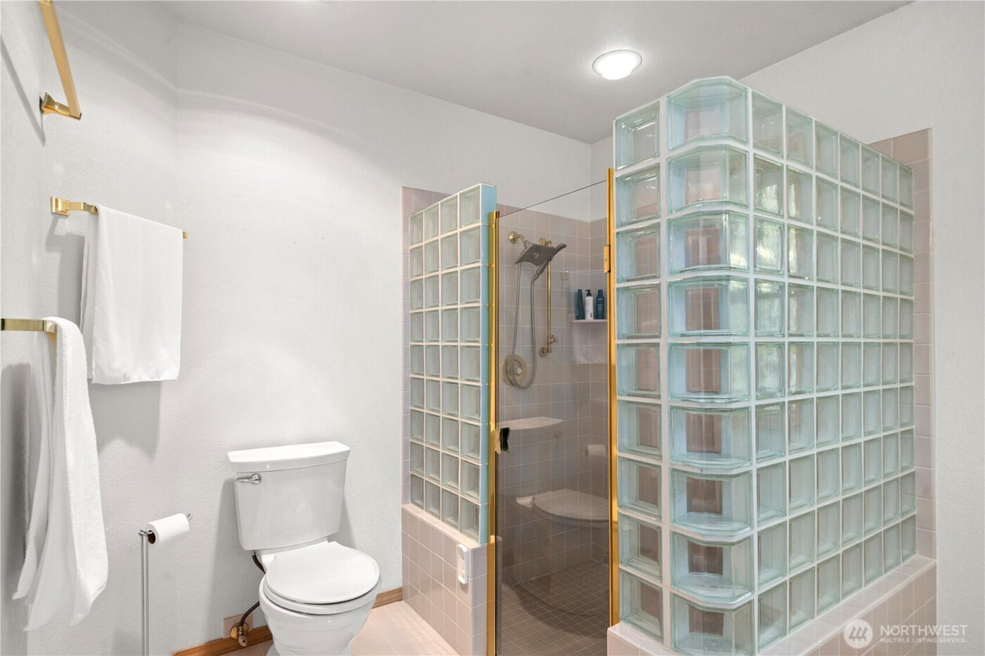 520 Grandview Drive , Sequim, WA 98382