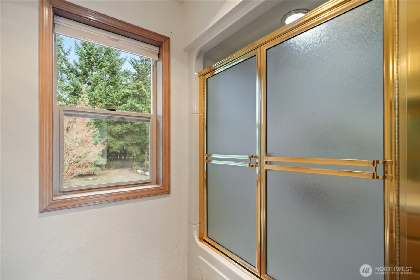 520 Grandview Drive , Sequim, WA 98382