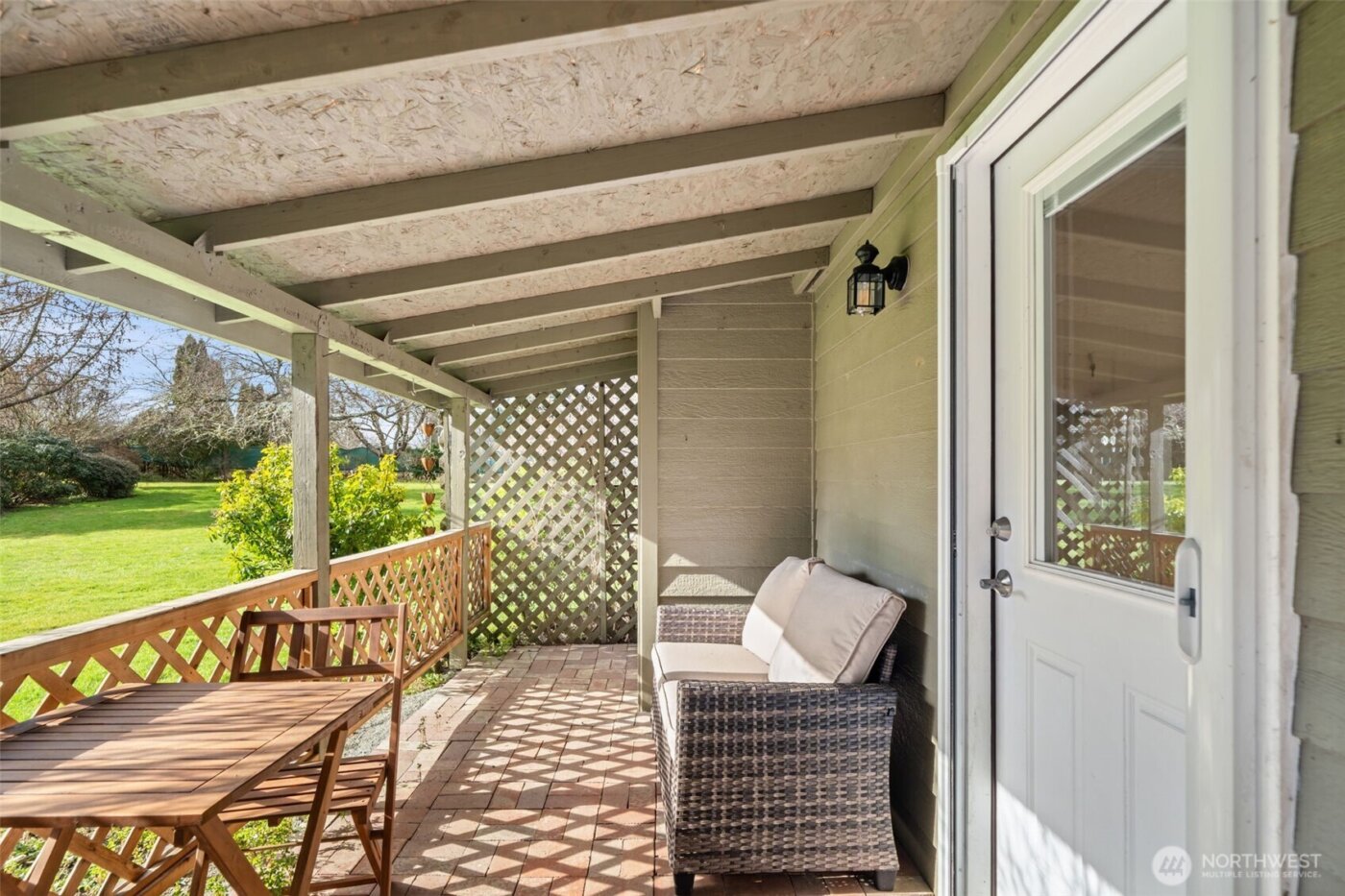 520 Grandview Drive , Sequim, WA 98382