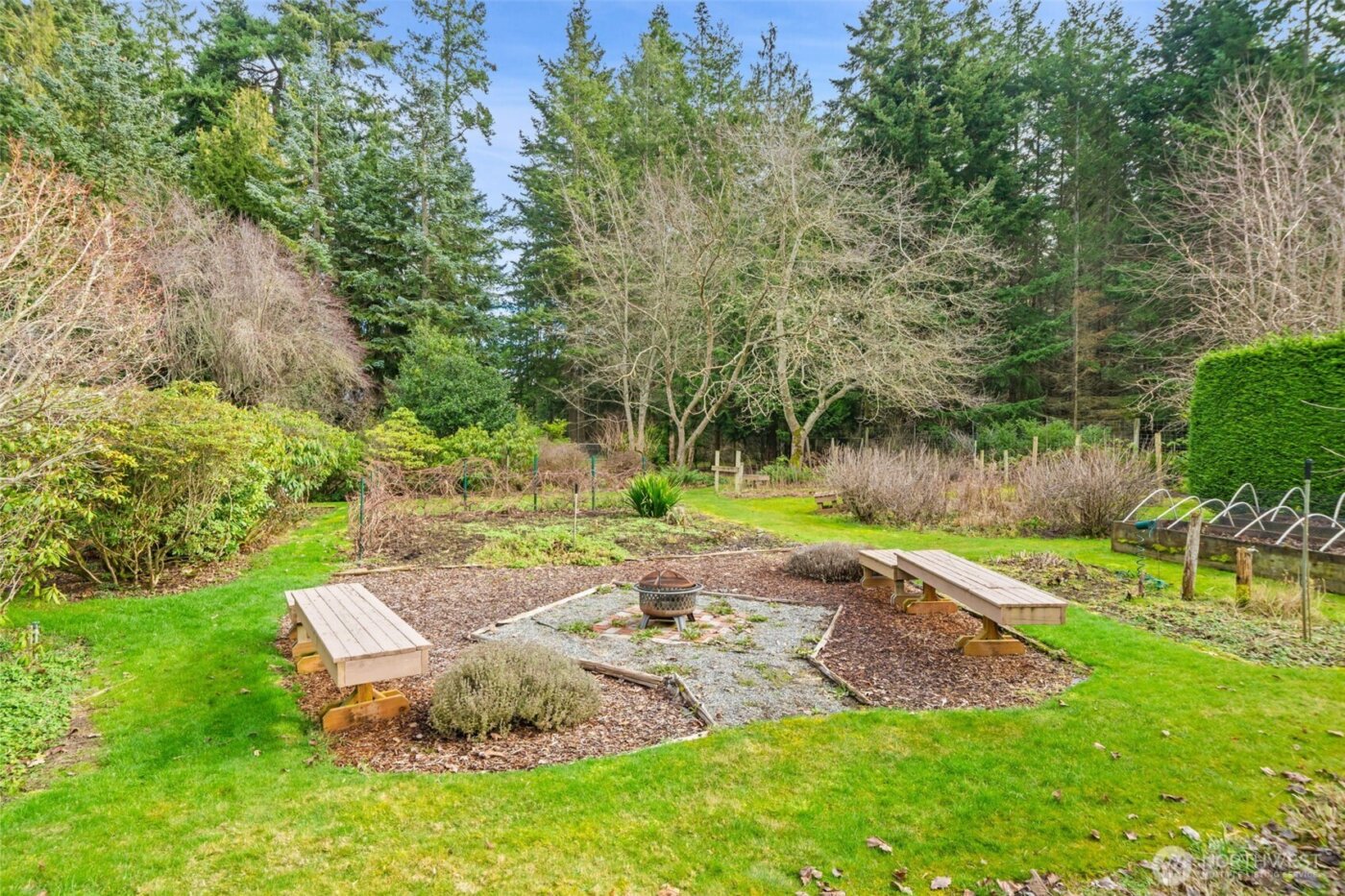 520 Grandview Drive , Sequim, WA 98382