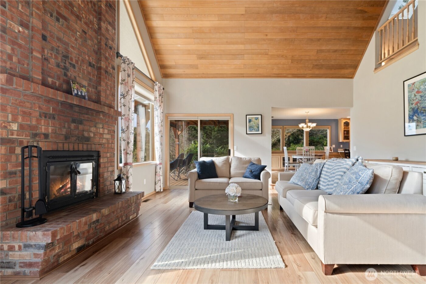 520 Grandview Drive , Sequim, WA 98382