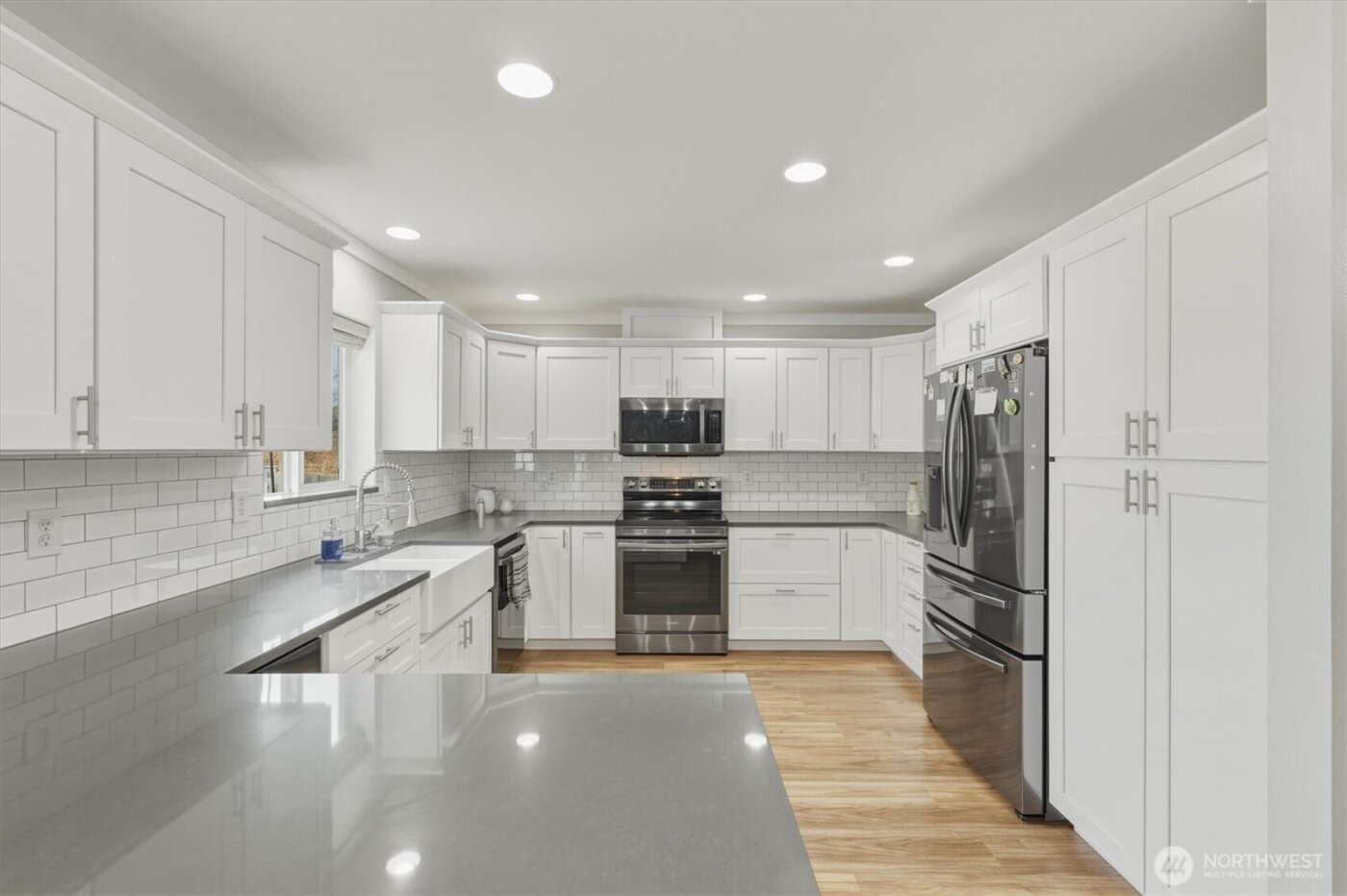 232 Shoreview Drive , Kelso, WA 98626