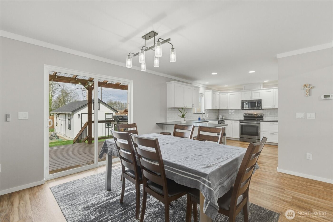 232 Shoreview Drive , Kelso, WA 98626