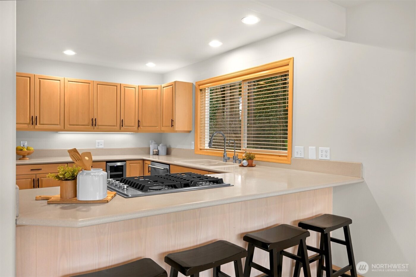 5520 Canvasback Road , Blaine, WA 98230