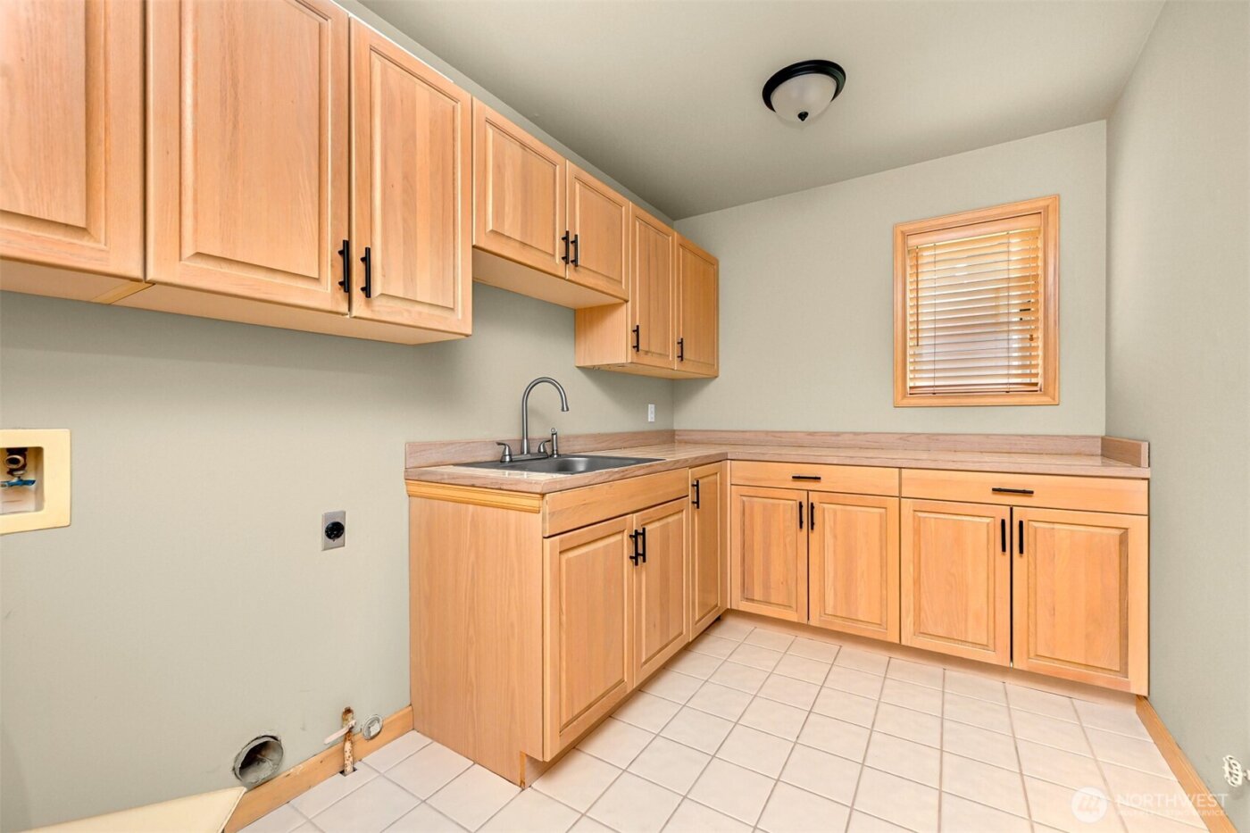 5520 Canvasback Road , Blaine, WA 98230