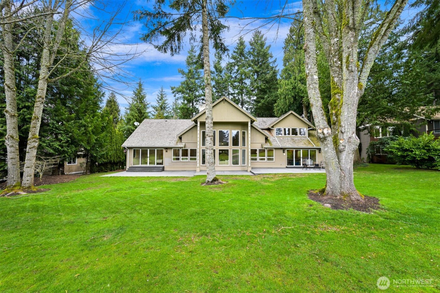 5520 Canvasback Road , Blaine, WA 98230