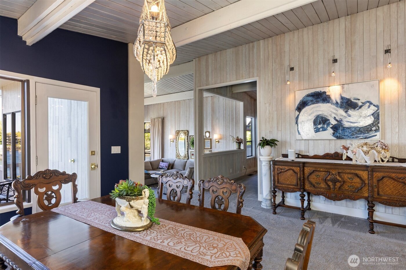 3510 W Commodore Way , Seattle, WA 98199