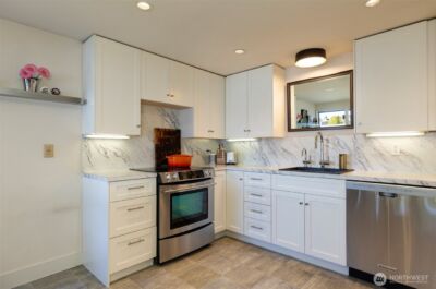 3510 W Commodore Way , Seattle, WA 98199 - Photo 21