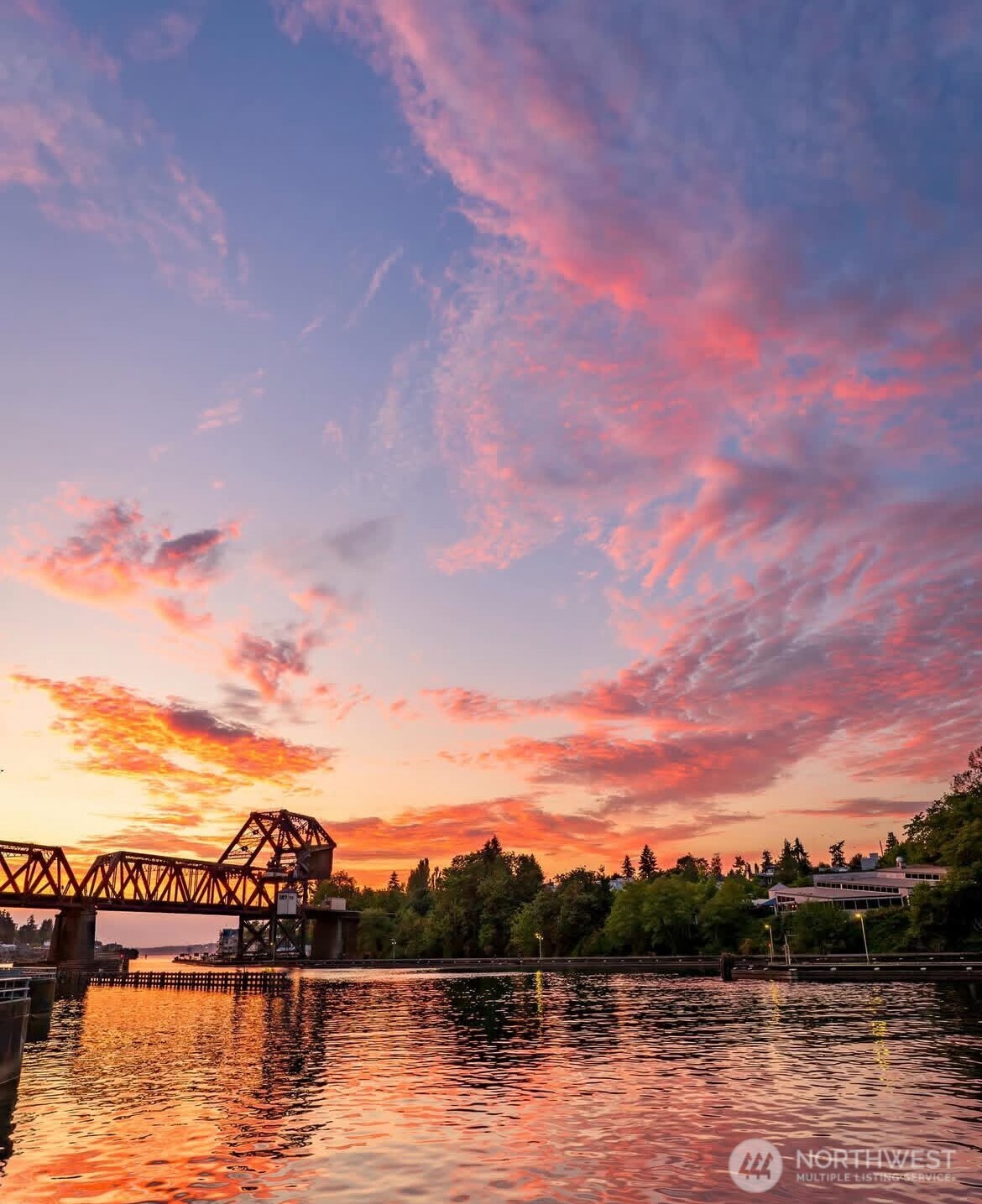 3510 W Commodore Way , Seattle, WA 98199