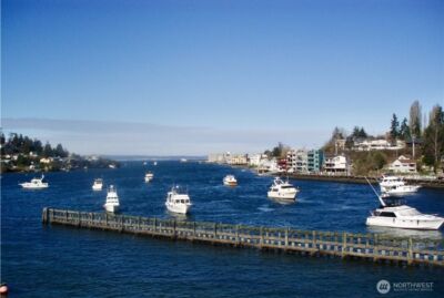 3510 W Commodore Way , Seattle, WA 98199 - Photo 37