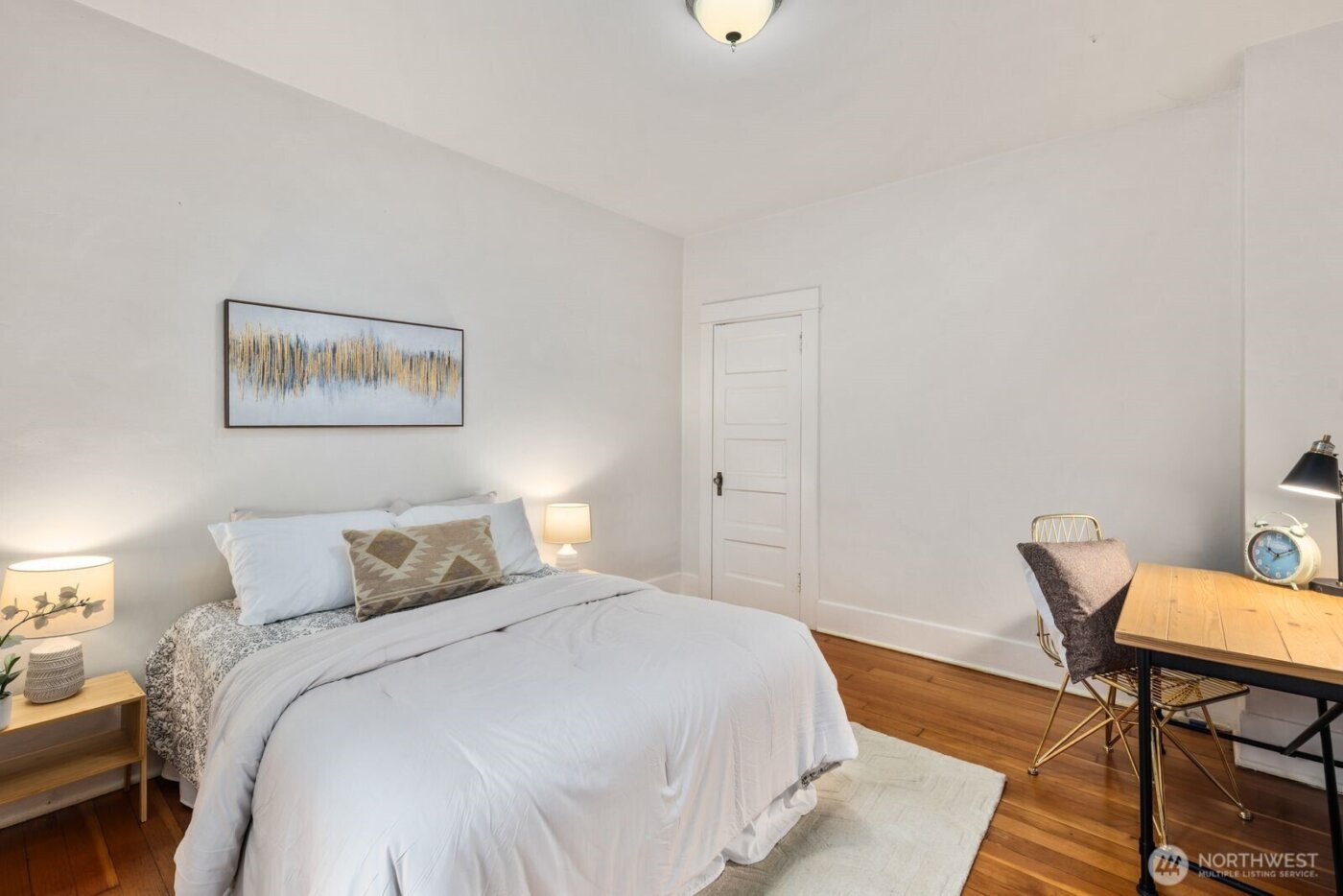 907 NW 61st Street , Seattle, WA 98107