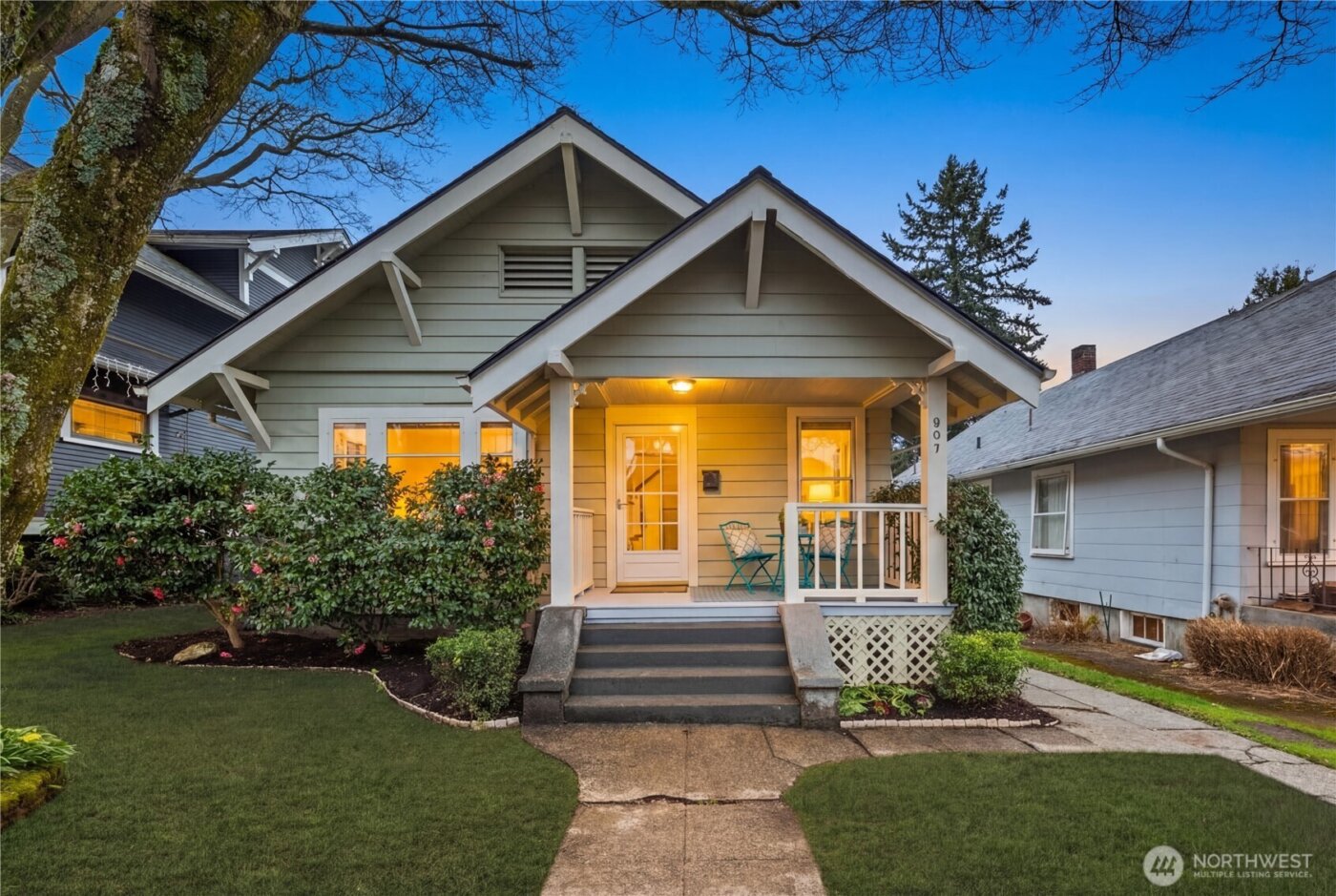 907 NW 61st Street , Seattle, WA 98107