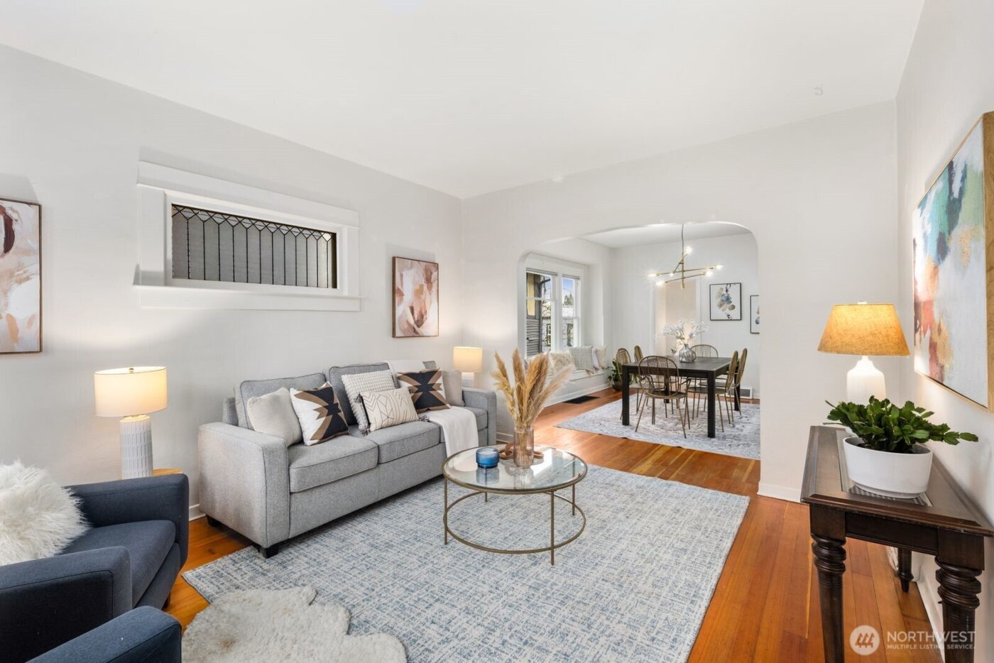 907 NW 61st Street , Seattle, WA 98107