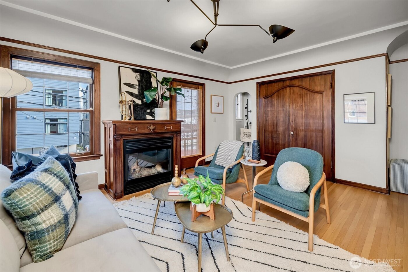 1120 17th Avenue #204, Seattle, WA 98122