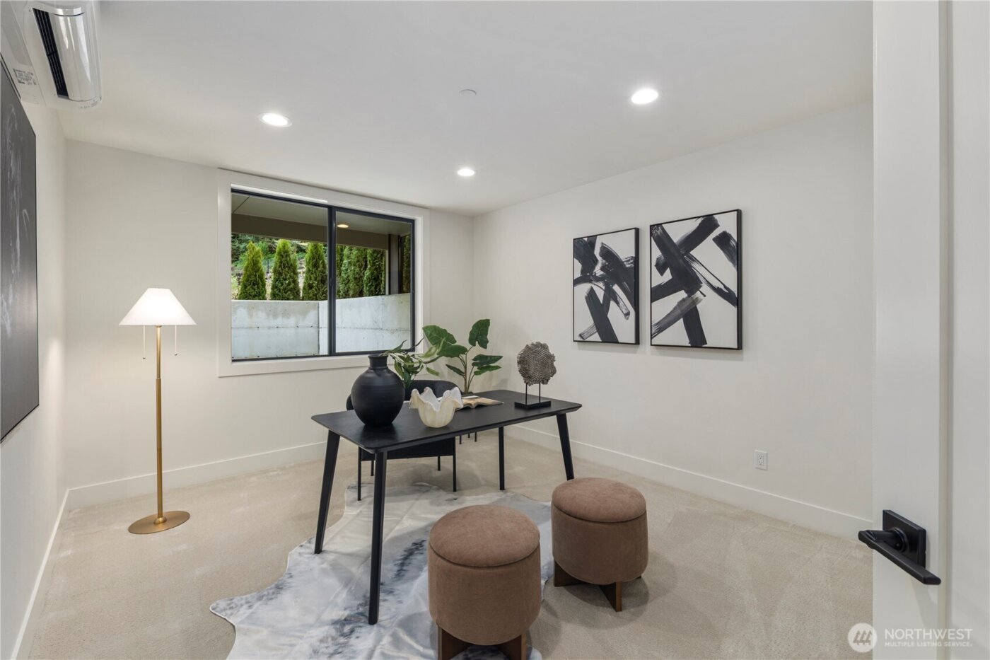 19926 68th Avenue NE, Kenmore, WA 98028