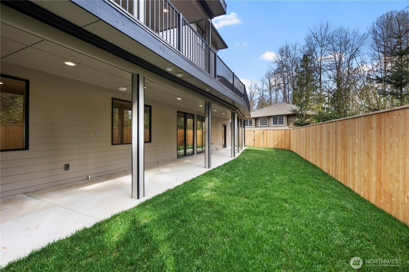 19926 68th Avenue NE, Kenmore, WA 98028