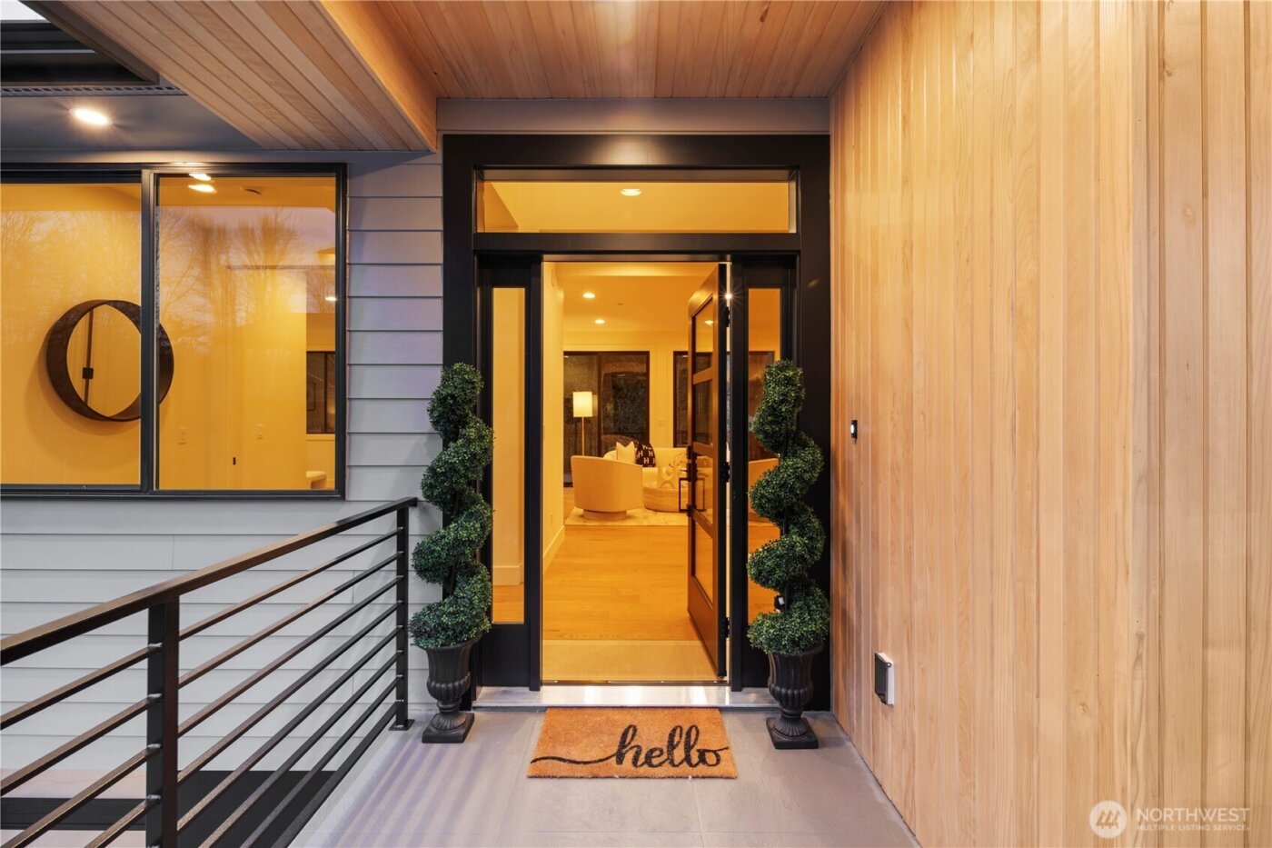 19926 68th Avenue NE, Kenmore, WA 98028