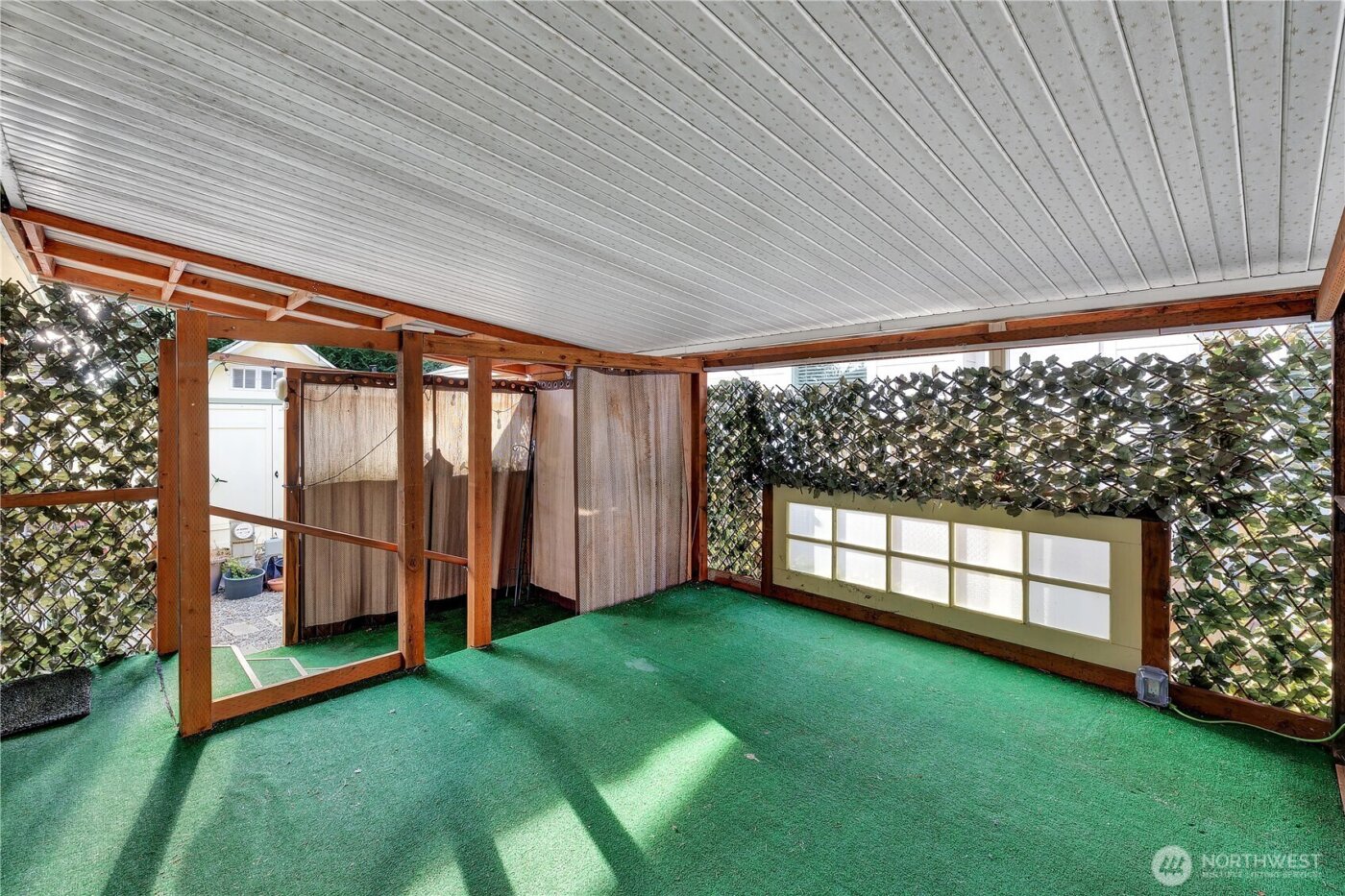 18425 NE 95th Street #95, Redmond, WA 98052