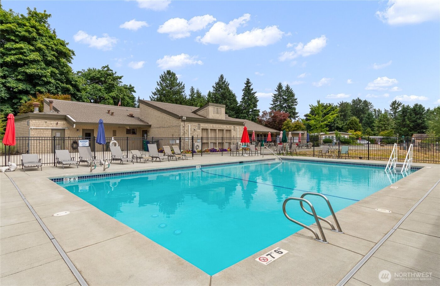 18425 NE 95th Street #95, Redmond, WA 98052